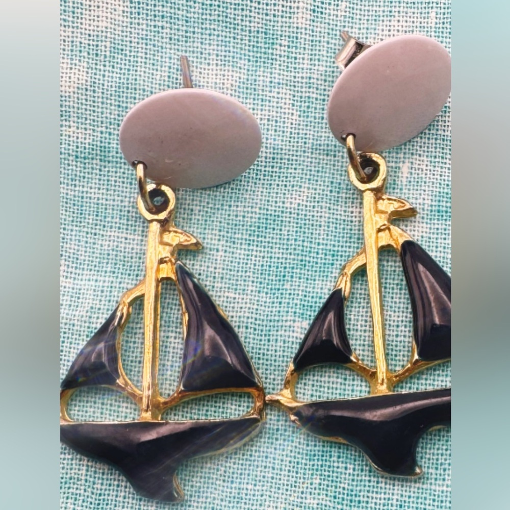 Two Pair Summer Vintage Sailboat And Red Stud Earrings Preowned